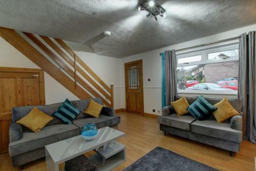 Barolo House - Quiet Residential Town House