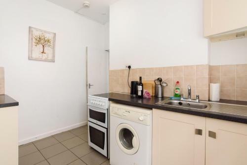 Apartamento Handpost Lodge By Propertri