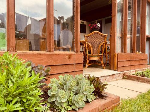 Bed & Breakfast Hikers & Bikers Refuge