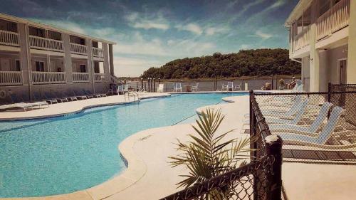 Hotel Beachwalk At Sea Bright