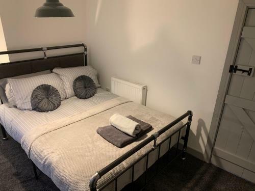 Cosy Cottage In Redcar - Workstays Uk