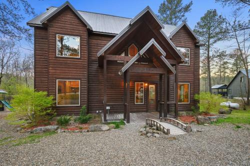 Adventure Awaits, Creekside