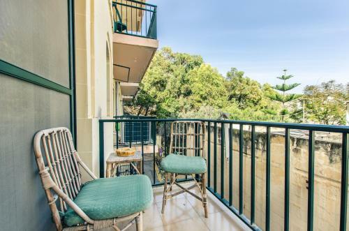 Apartamento 'feel@home' Xlendi Retro Designer Apt 30sec From Beach