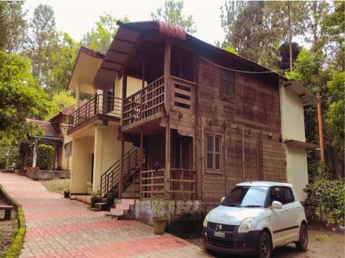 Hotel Staymaker Namana Stay