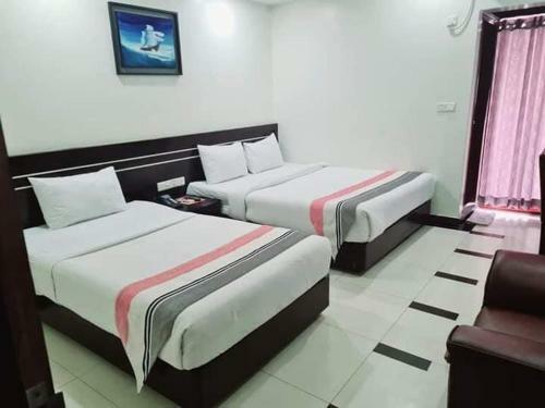Hotel Elaf International