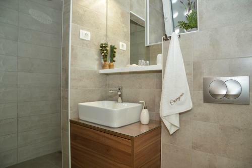 Hostal Guest House Crisogono