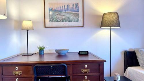 Cosy Loft Apartment In Argyrades Village