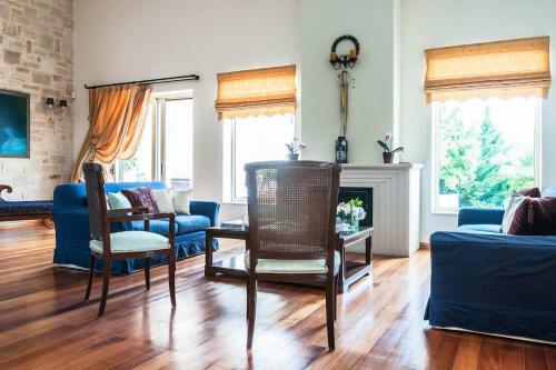 Villa Orange Tree Garden Vacation Home