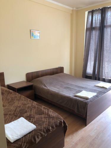 Hostal Guest House Mandarin On Titova 85
