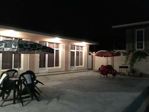 Hostal Guest House Mandarin On Titova 85