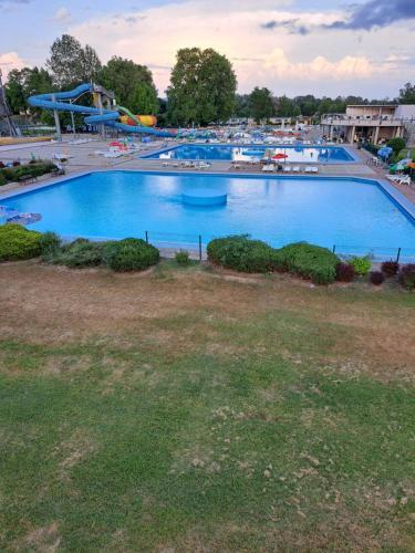 Love House S&b Terme ?ate?