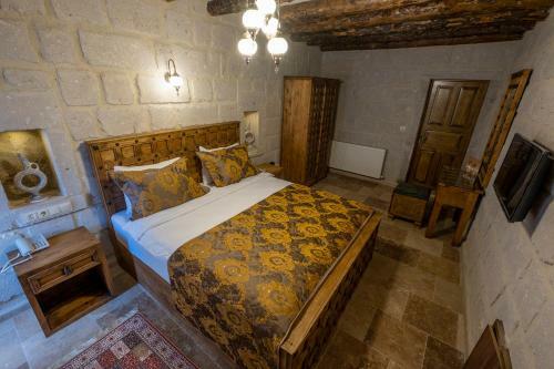 Bed & Breakfast Underground Cave Suites Hotel