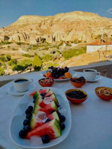 Bed & Breakfast Underground Cave Suites Hotel