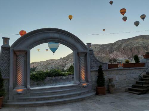 Bed & Breakfast Underground Cave Suites Hotel