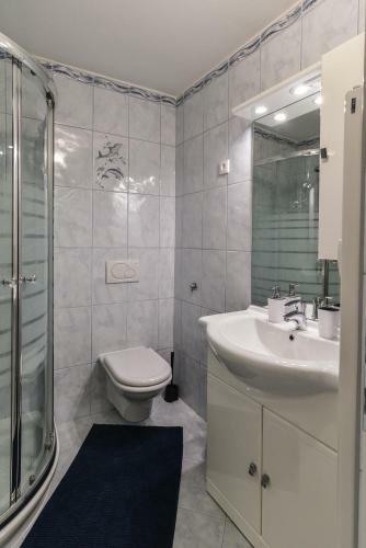 Strict City Apartments
