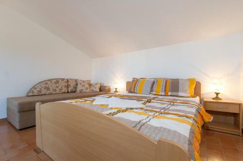 Apartments Elena