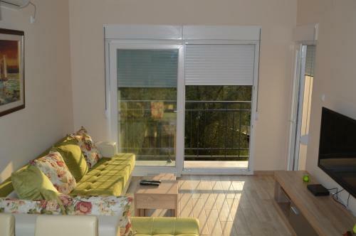Hostal Apartments Mm