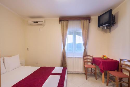 Apartments Konte