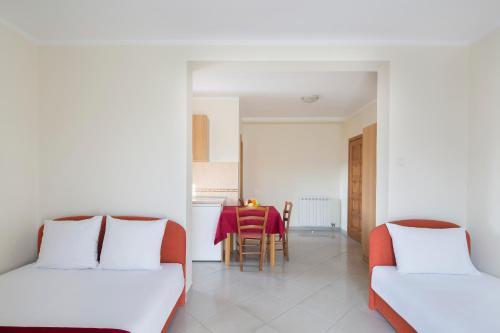 Apartments Konte