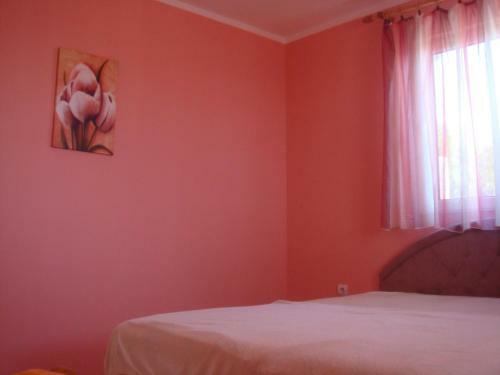 Apartments Trsteno