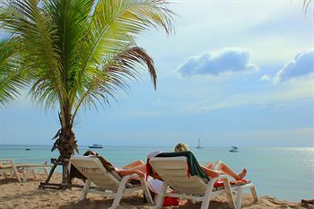 Hotel Peace Paradise Beach