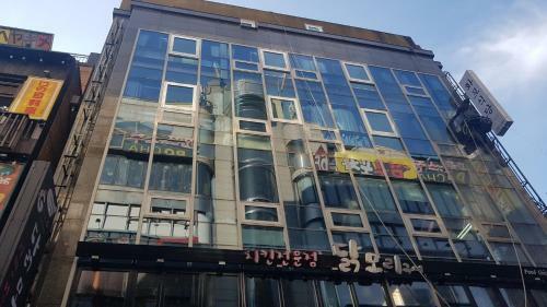 Hostal Mj Stay 2nd