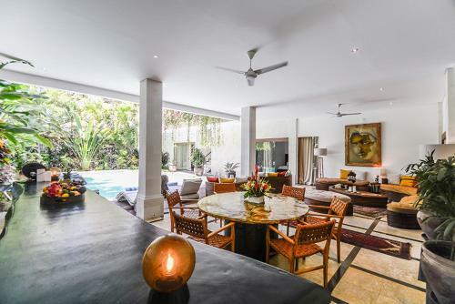 *opening Promo* Luxury 5+1 Bdr Villa 100m To Beach