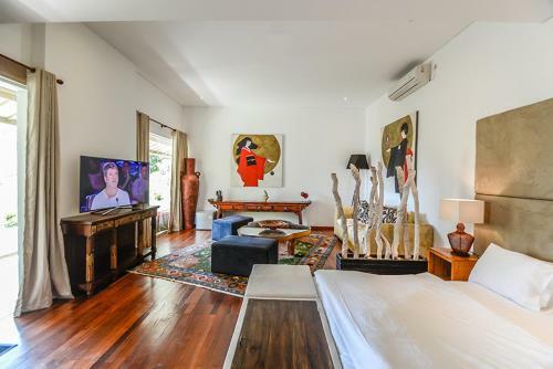 *opening Promo* Luxury 5+1 Bdr Villa 100m To Beach