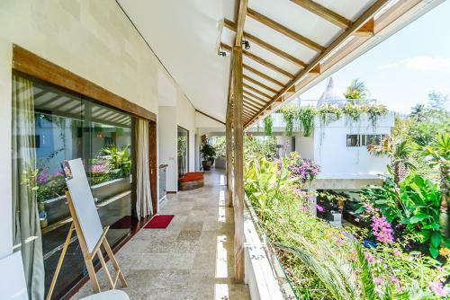 *opening Promo* Luxury 5+1 Bdr Villa 100m To Beach