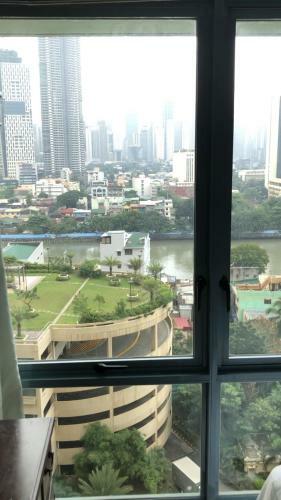 Apartamentos Makati Cbd Resort
