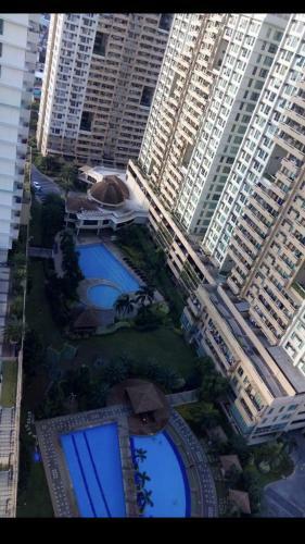 Apartamentos Makati Cbd Resort