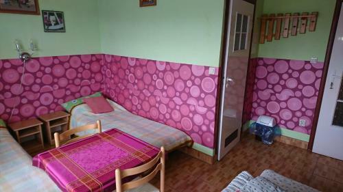 Hostal Tanie Noclegi Krysia Falsztyn