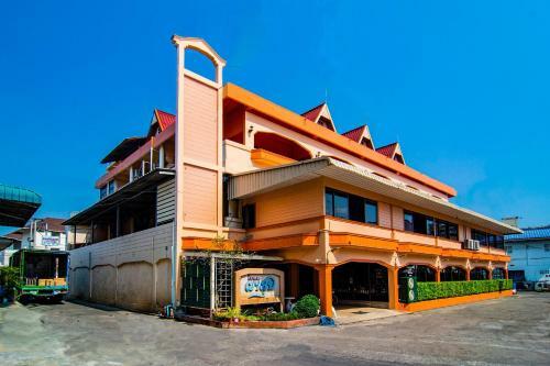 Oyo 534 Phasuk Hotel
