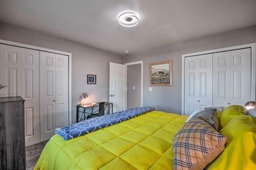 Colorado Springs Townhome Less Than 8 Mi To Downtown!