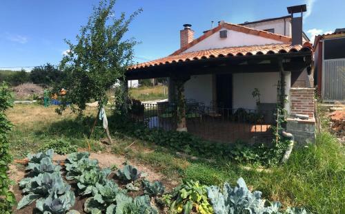 Casa De Pueblo Con Merendero Opcional