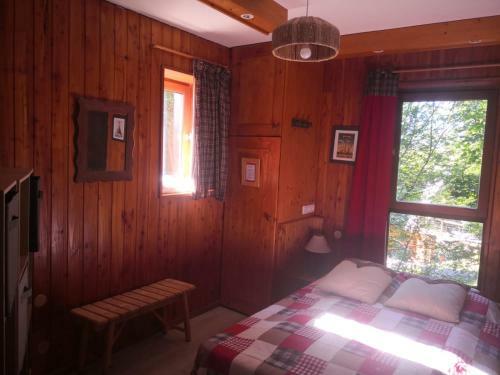 Le Chalet Pointu De Capucine