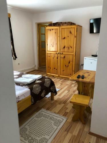 Hostal Pensiunea Cerbul