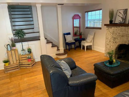 One Room Miami 1