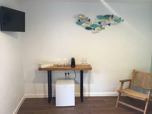 Hostal Tamarix Room