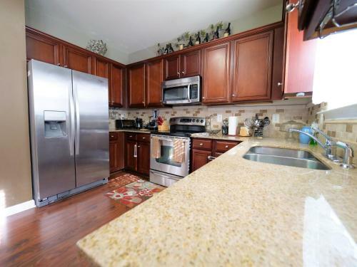 2000 Sq.feet-10 Mins From Atlanta Airport