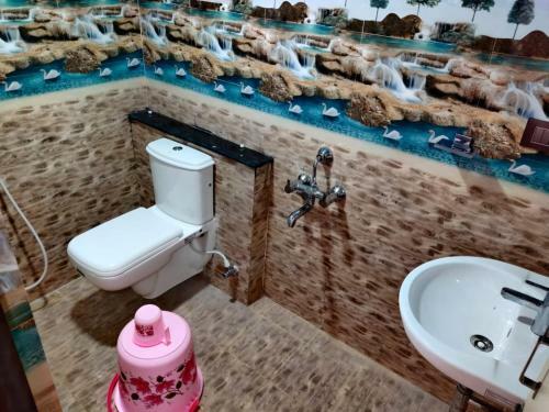 Hotel Temple Stay - Uma Residency And Guest House