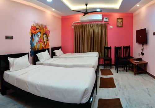 Hotel Temple Stay - Uma Residency And Guest House