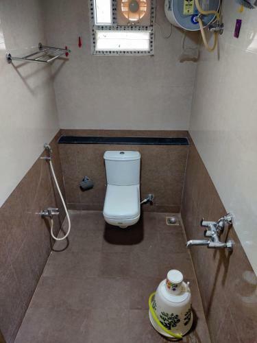 Hotel Temple Stay - Uma Residency And Guest House