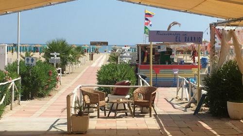 Rose Beach Apartment