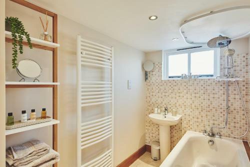 Mersea Island Cottage