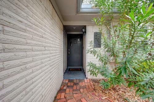 Adorable Home In Energy Corridor, Houston