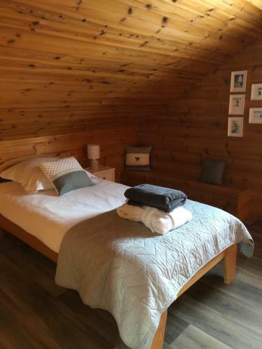 Chalet Avec Spa Et Piscine, D�co Soign�e Esprit Cocooning