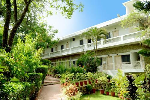 Hostal Rising Sun Retreat