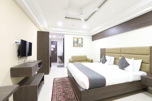 Hotel Alba Premier, Ahmedabad