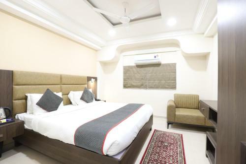 Hotel Alba Premier, Ahmedabad